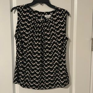 NWT- Calvin Klein top